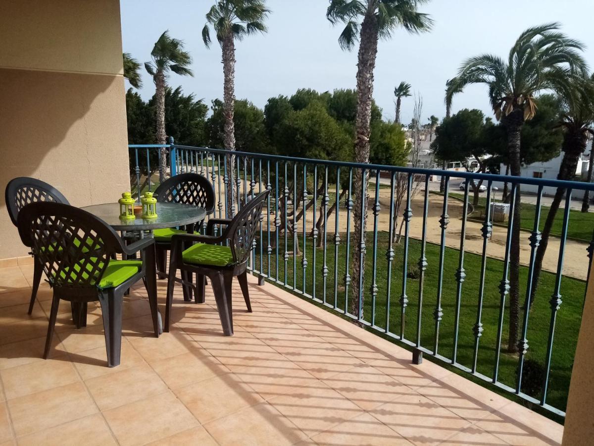 Nice Apartment With Spacious Terrass And Rooftop Los Alcazares Bagian luar foto